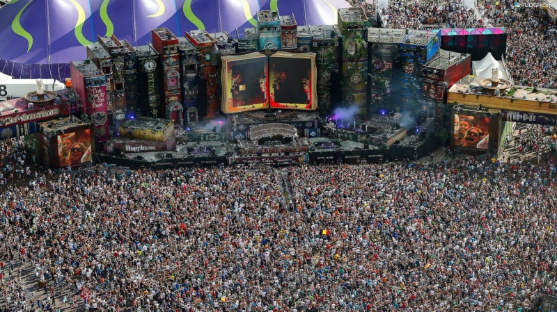asia, arts culture and entertainment, built structure, transportation, dubstep, abundance, black, nature, high angle view, gray, outdoors, Tomorrowland