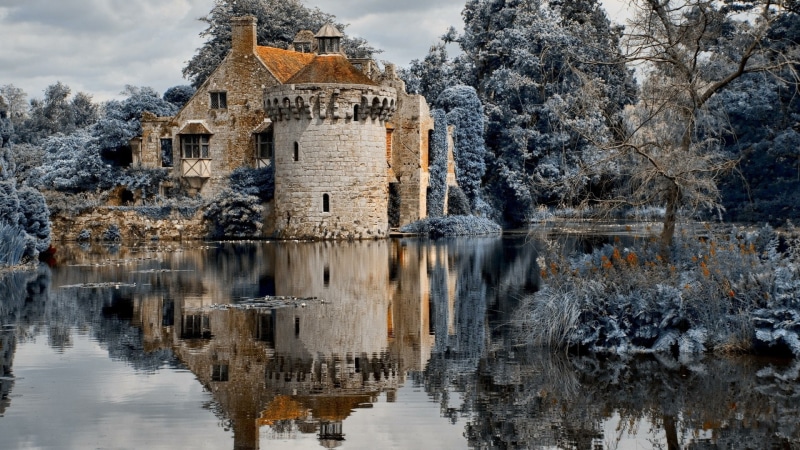 united kingrom, scotney castle, 1080P, snow, lamberhurst, water, reflection, landscape, building, castle, frost, village, tunbridge wells, hoarfrost, uk