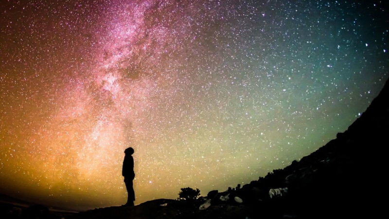 beauty in nature, standing, man, one person, starry night, night, leisure activity, 1080P, astronomy, space, milky way, outdoors, tranquil scene, star - space