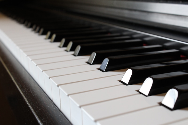 pianist, indoors, focus on foreground, rhythm, chord, in a row, melodic, ebony, no people, music, pattern, piano, piano key, 5K, musical instrument, repetition