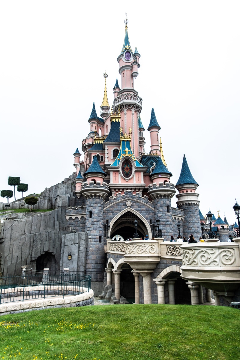 childhood, history, theme park, france, paris, disneyland, the past, vacations, 5K, belief, spirituality, sky, tourism, magic, grass, architecture, castle