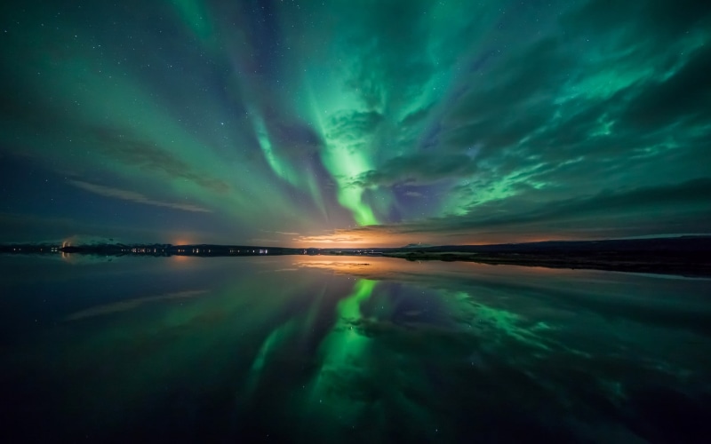 aurora polaris, green, beauty in nature, green color, cloud - sky, scenics - nature, water, sky, awe, sea, 1080P, aurora, starred sky, idyllic, no people