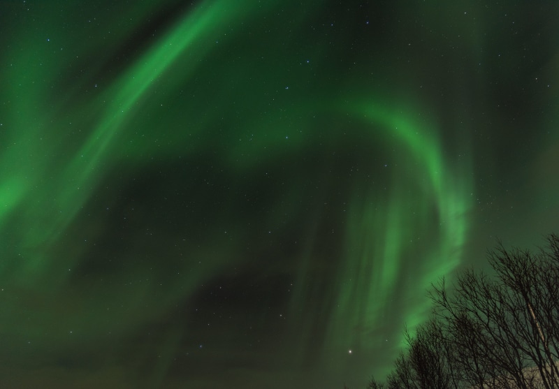 borealis, natural phenomenon, outdoors, 5K, no people, beauty in nature, idyllic, star - space, green color, snow, mountain, outer space, green, tromsø