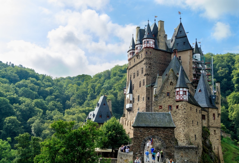 building, brown, travel, 5K, place of worship, castle, daytime, real people, plant, eltz, knights castle, towers, stone, tree, middle ages, hunsrück, nature