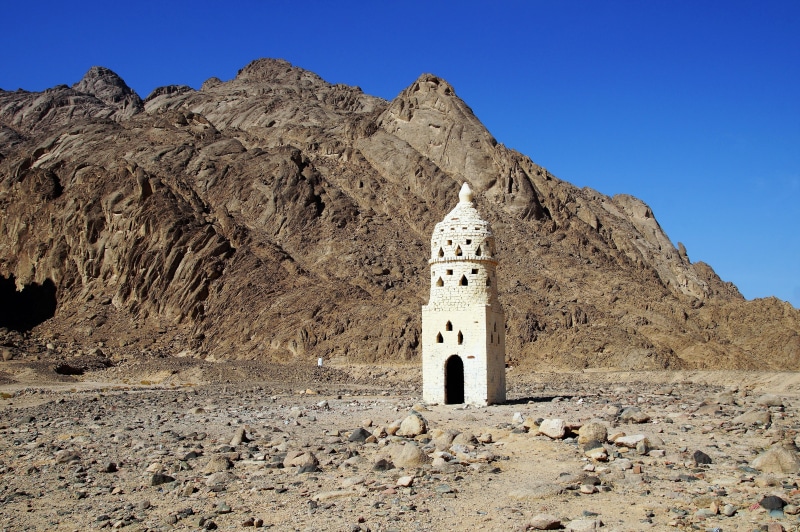 rock, land, ancient civilization, nature, 4K, belief, direction mecca, building exterior, solid, desert, architecture, clear sky, bearing, no people, heat