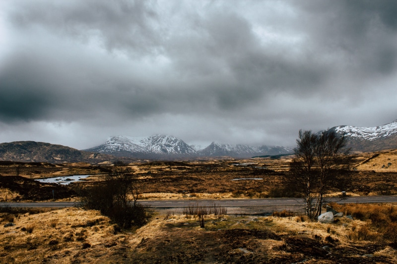 highlands, red, tree, scenics - nature, storm, winter, flat, mood, architecture, masonry, mystical, hill, travel, away, beauty in nature, travel destinations