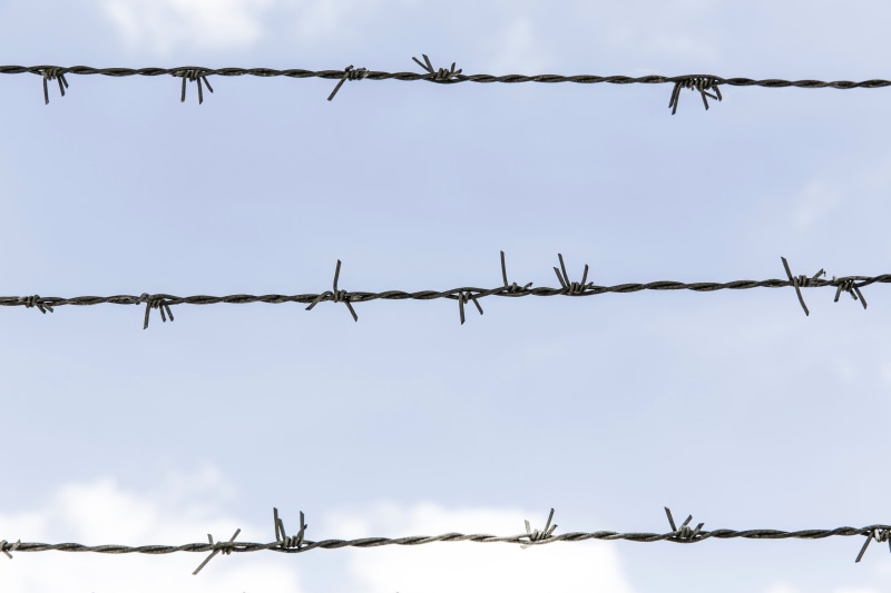 day, sharp, sign, barbed Wire, chainlink Fence, barrier, snow, alloy, no people, safety, wire, nature, security, warning sign, 5K, layer, steel, sky, protection