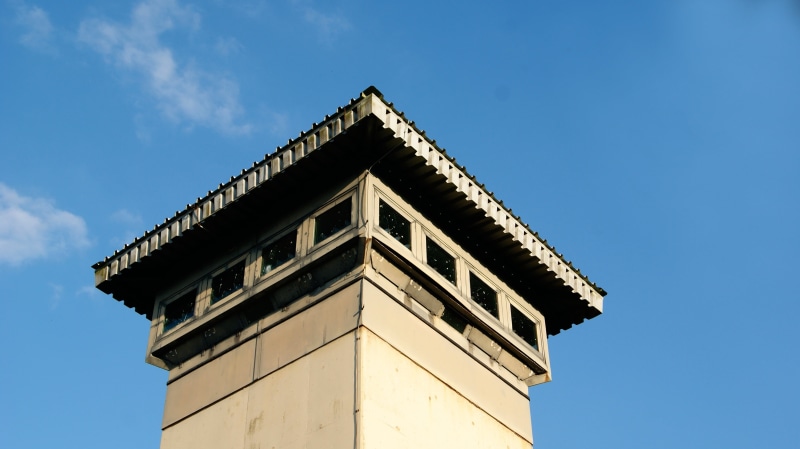 sky, day, 4K, outdoor, tower, building exterior, built structure, nature, clear sky, lookout tower, watchtower, blue sky, safety, security, protection