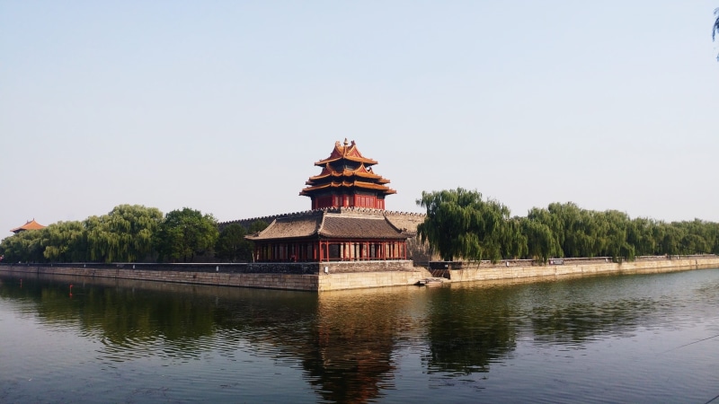 outdoors, tree, sky, nature, water, reflection, 1080P, clear sky, built structure, plant, beijing, architecture, lake, travel destinations, day, forbidden city watchtower