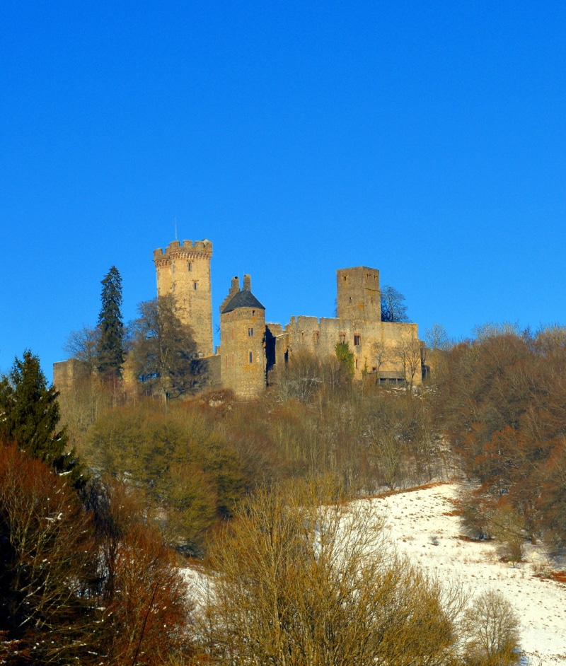 sky, 2K, plant, nature, castle castle, knights castle, tower, no people, built structure, fort, travel destinations, building, battlements, middle ages