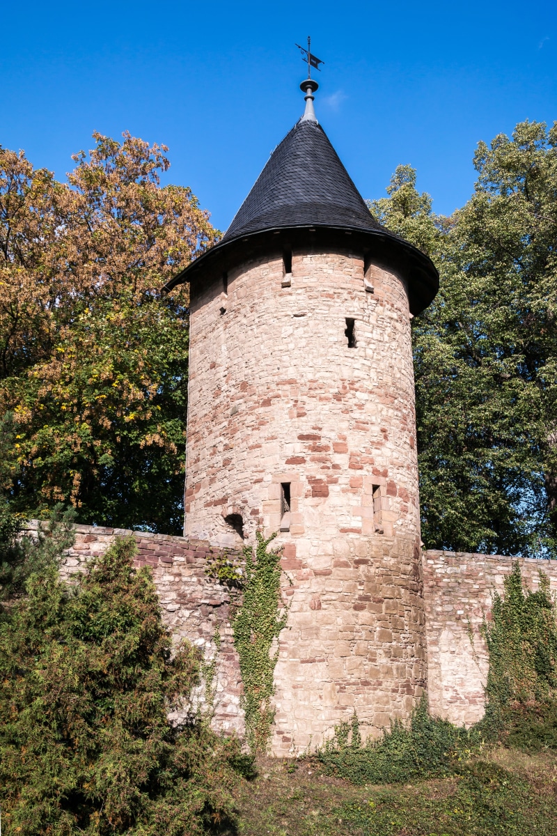 stone wall, historically, tower, the past, old, well, religion, no people, castle, watchtower, wernigerode, protection, sky, resin, water conservation