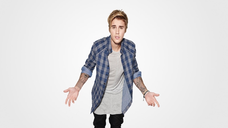 young adult, three quarter length, copy space, young men, eyebrow, studio shot, 1080P, adult, casual clothing, men, standing, portrait, cut out, justin