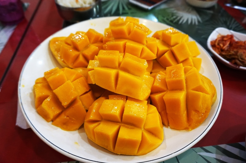 sweet food, tropical fruit, table, close-up, still life, republic of the philippines, freshness, mango fruit, ready-to-eat, sliced, choice, wellbeing, variation