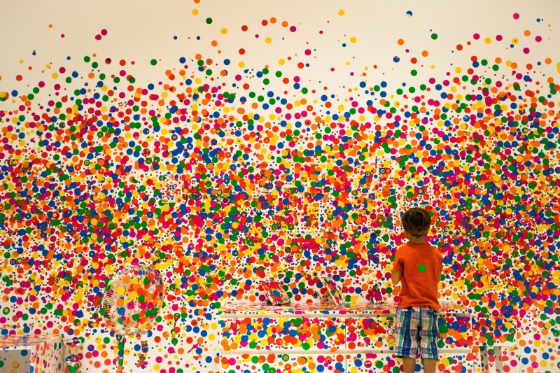 males, females, three quarter length, real people, one person, men, art, celebration, fun, 5K, biennale, child, rear view, human arm, plant, yayoi kusama