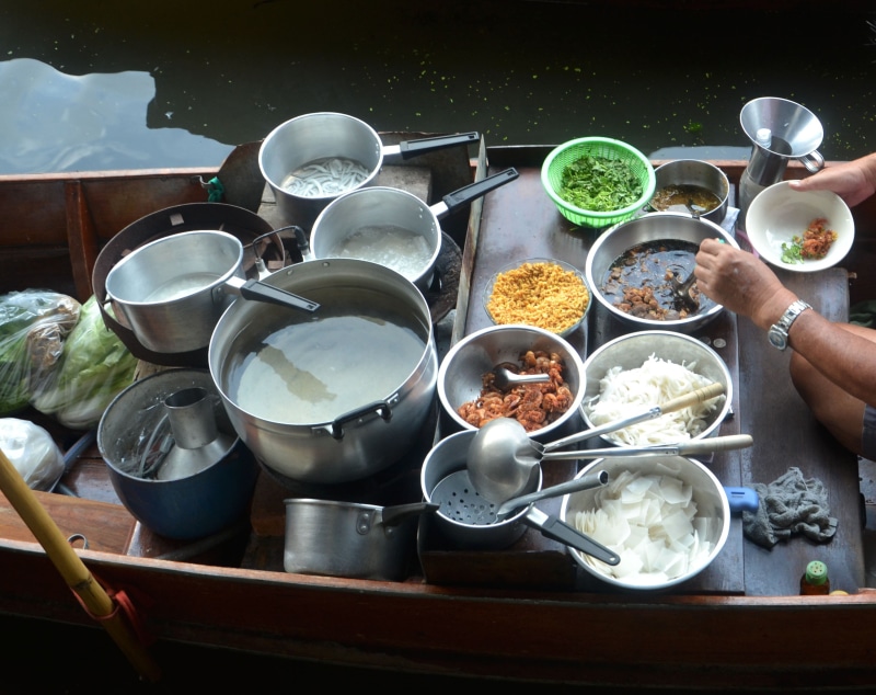 garnish, eating utensil, kitchen utensil, container, one person, eating healthy, hand, vegetable, delicious, stew, preparing food, homemade, utensil, preparation