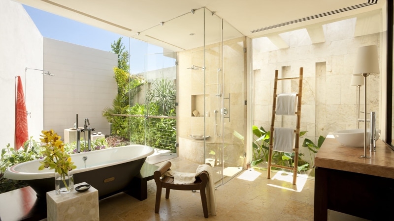 home, new, sunlight, 1080P, light - Natural Phenomenon, furniture, absence, domestic Bathroom, bathtub, seat, plant, domestic Room, white, glass, apartment