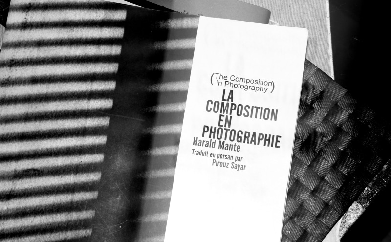 poster, Unlimited, capital letter, close-up, non-western script, western script, Photography, la, high angle view, striped, text, information, indoors