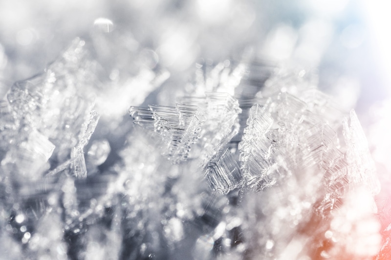Frozen, selective focus, 4K, outdoors, beauty in nature, Winter, ice, snowflake, bright, macro, snow, brightly lit, day, vulnerability, crystal, cold