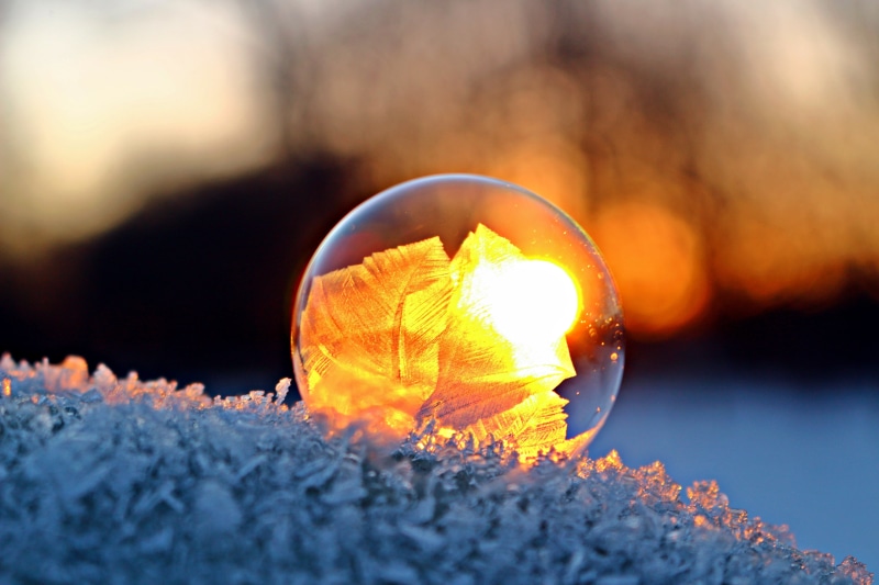 soap bubble, beauty in nature, outdoors, frozen bubble, heat - temperature, winter, frost blister, burning, flame, snow, frosted soap bubble, single object