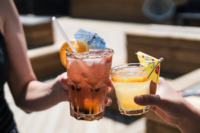 cocktails, drinking, bar, juice, focus on foreground, beverage, restaurant, cold, outdoors, liquid, tropical, ice, food, friendship, fresh, drink, 4K