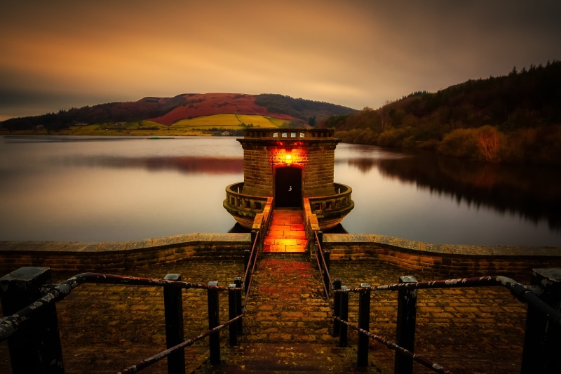5K, architecture, scenics - nature, cloud - sky, flow, derbyshire, reflection, man, hills, spillway, reservoir, historical, tranquil scene, lake, long exposure