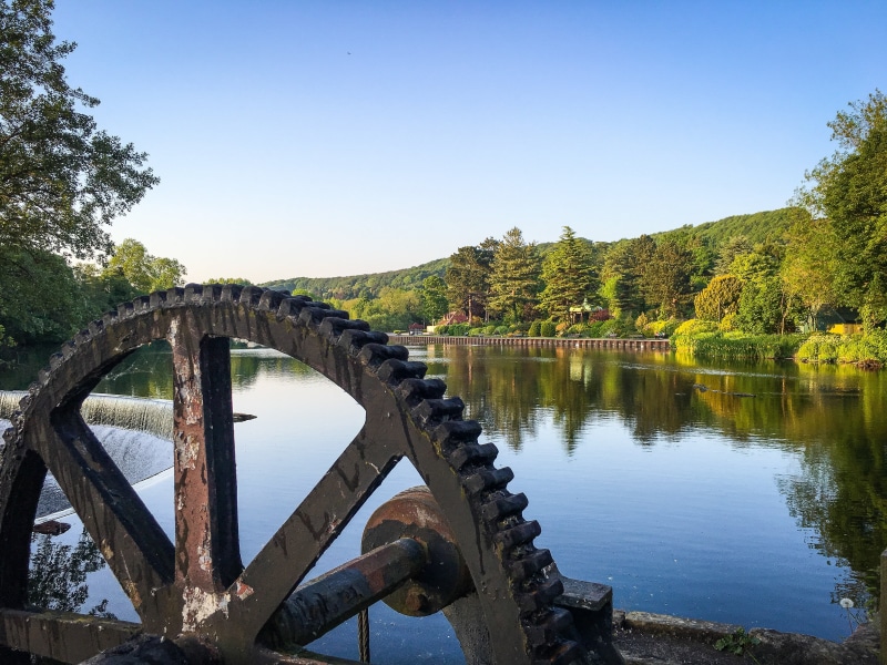 countryside, england, beauty in nature, reflection, arch bridge, river gardens, tree, derbyshire, gardens, scenics - nature, built structure, bridge, water
