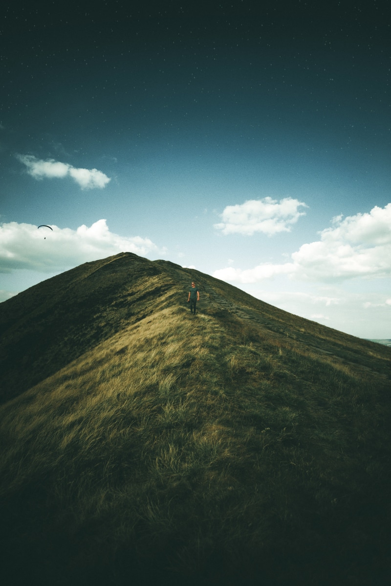 environment, solitude, nature, grass, cloud - sky, outdoors, scenics - nature, 5K, non-urban scene, field, landscape, hill, land, beauty in nature, day