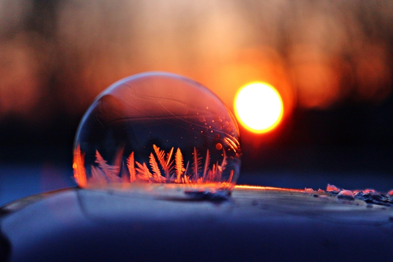 eiskristalle, winter, ice ball, soap bubble, fire - natural phenomenon, frozen, illuminated, flame, focus on foreground, cold, orange color, burning, reflection