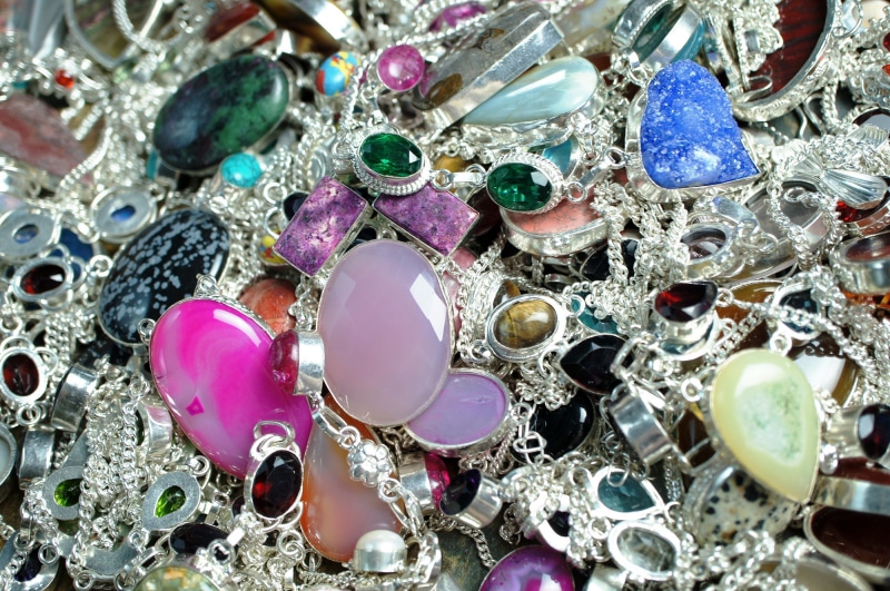 chain, shiny, personal Accessory, large group of objects, semi-precious gem, variation, blue, store, colorful, semiprecious, high angle view, fashion, purple