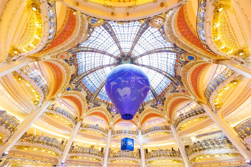 Paris, Galeries Lafayette, France, 5K, balloon, Department store