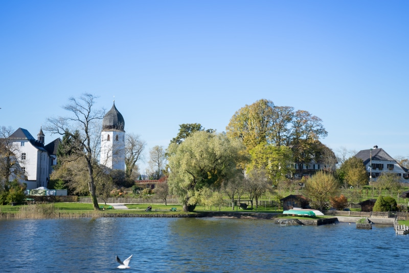 ladies island, shipping, copy space, chiemgau, building Exterior, travel destinations, holiday, clear sky, sky, river, no people, rosenheim, Alpine, holidays