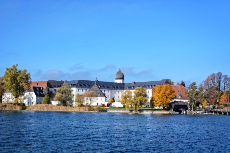 ladies island, Ladies, Autumn, house, architecture And Buildings, waterfront, Island, chiemgau, built Structure, travel destinations, day, 5K, building Exterior