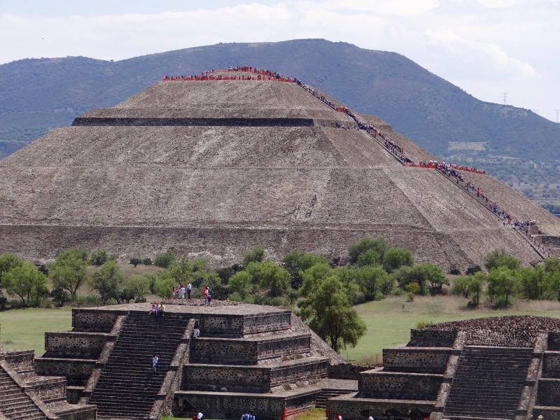 4K, itza, outdoors, travel destinations, old ruin, building exterior, place of worship, Aztecs, pyramid, steps and staircases, mountain, the past, day