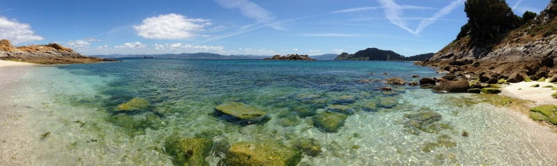body, tranquil scene, 8K, horizon, rocks, galicia, pacific ocean, is, fishing, calm, waves, Vigo, sand, water, reflection, boat, vegetation, Sky, nature