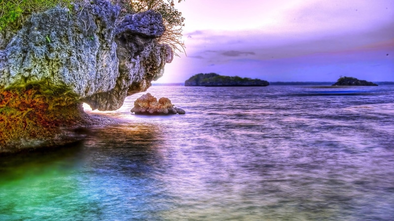 cloudscape, sunlight, ocean, water, calm, outdoors, wave, rock - object, tropical, tranquility, scenics - nature, spring, reflection, island, sky, lake