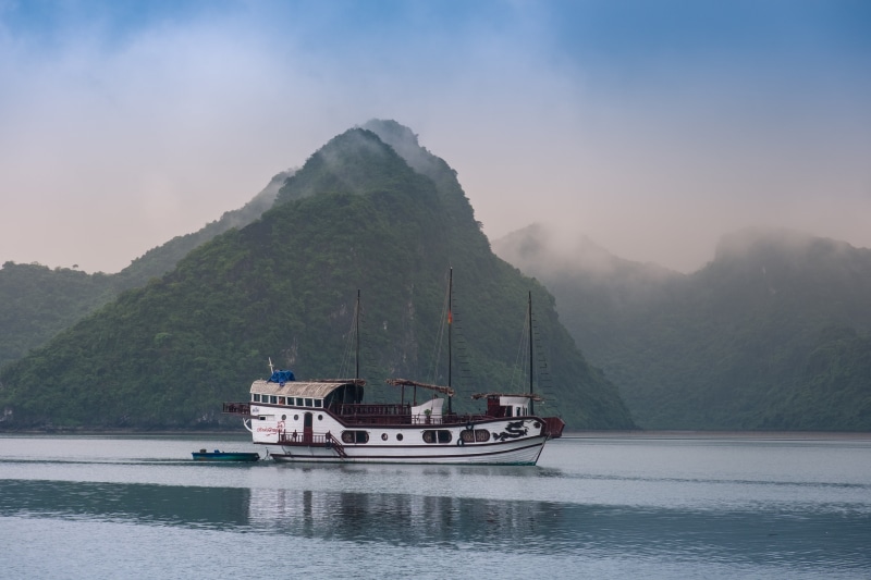 thailans, ha long viet nam, craft, no people, white, nature, ha long bay, passenger craft, sea, scenics - nature, water, cruise ship, green, transportation
