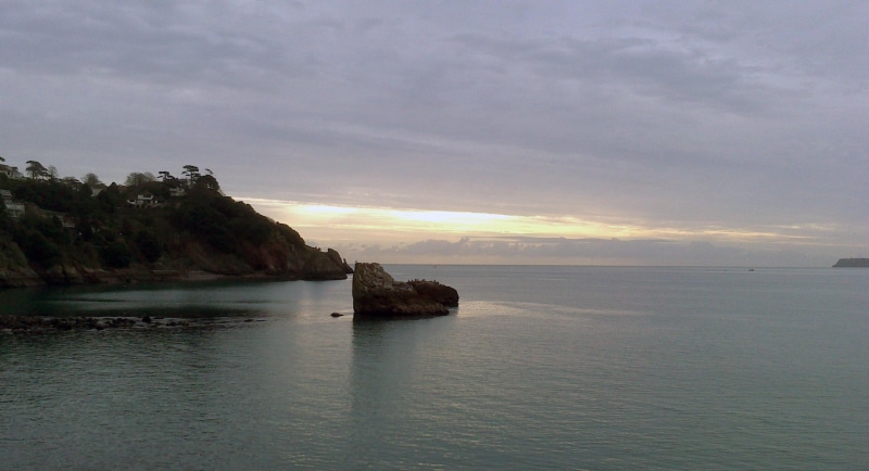 rocks, devon, torquay, seas, islet, oceans, nature, brown, beacon, water, 1080P, beaches, nature and landscapes, quay