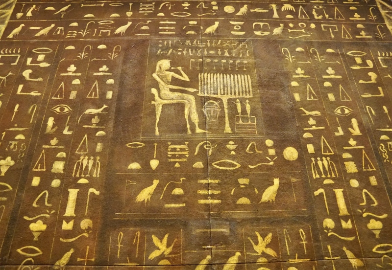communication, built structure, architecture, close-up, characters, egypt, hieroglyphics, belief, no people, science, egyptian, font, hieroglyphs, human representation