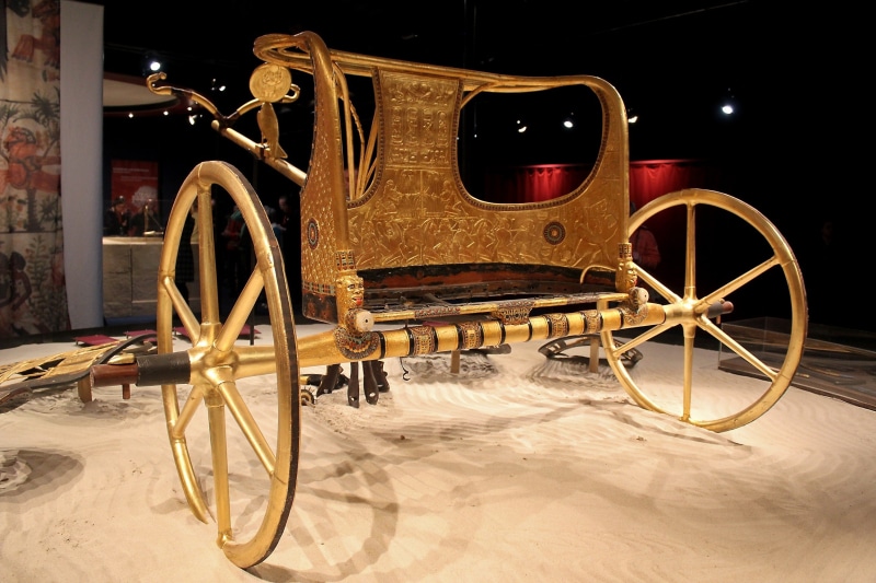 no people, architecture, antique, cart, retro styled, mode of transportation, night, tutankhamun, transportation, seat, absence, egypt, 2K, indoors, old