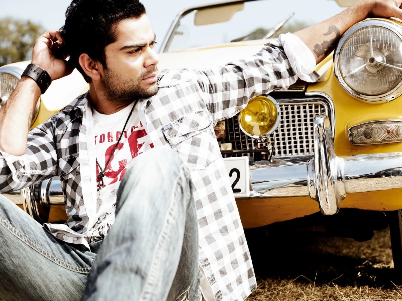 look, men, 720P, day, white, front view, dashing, land vehicle, one person, casual clothing, adult, real people, human arm, shirt, virat, nature, leisure activity