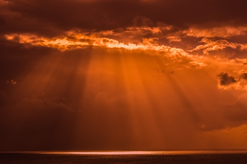 water, dramatic sky, nature, horizon, sunset, sky, rays, thunderstorm, dusk, horizon over water, sunlight, sun, hour, scenics - nature, crepuscular, dark