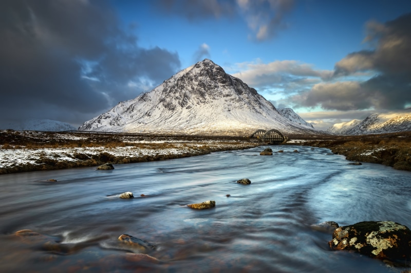 outdoors, rock, view, white, lake, samsung  NX1, water, Buachaille Etive Mor, sunlight, glacier, blue  skies, mountain, iceland, a82, winter, ice, white rock