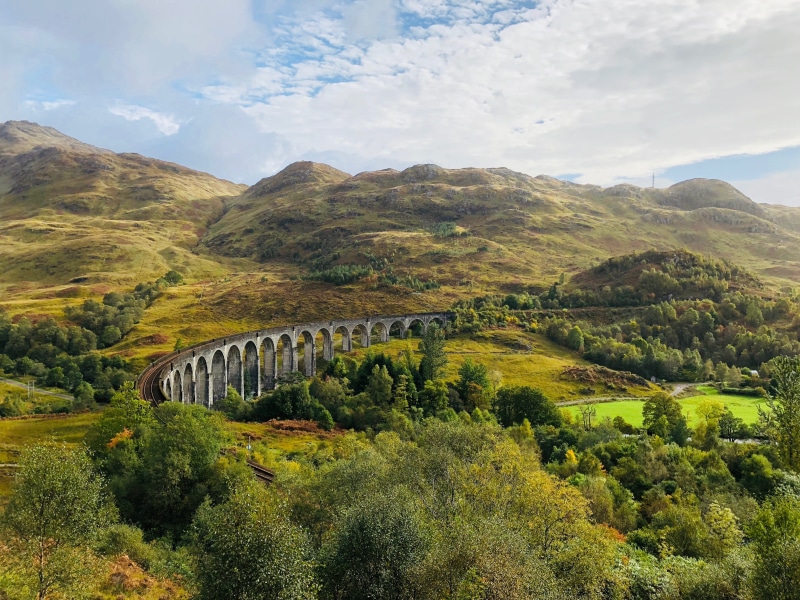 sky, non-urban scene, beauty in nature, bridge - man made structure, architecture, bridge, mountains, transportation, 4K, arch, land, scotland, travel