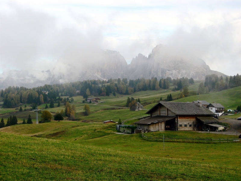 Houses, Clouds, Meadows, Italy, Alps, Fields, Mountains, 1080P