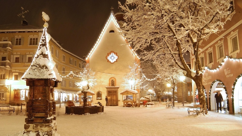 photo, italy, val, nature and landscapes, winter, square, covers, 1080P, snow, stores, light, town, night, gardena