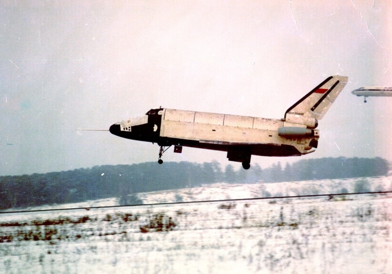 vkk, aircraft, buran, cccp, red, vehicle, star, russia, urrs, russian, 720P, space, soviet, shuttle
