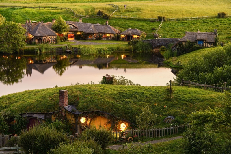 2K, hobbiton