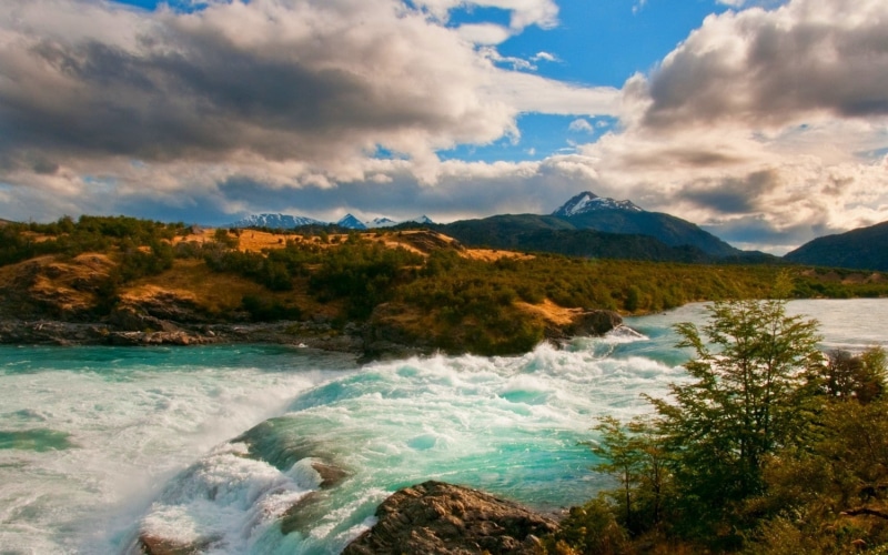 shrubs, land, landscape, aquatic sport, tranquility, river, beauty in nature, wave, clouds, 720P, mountain range, sea, sport, rapids, scenics - nature
