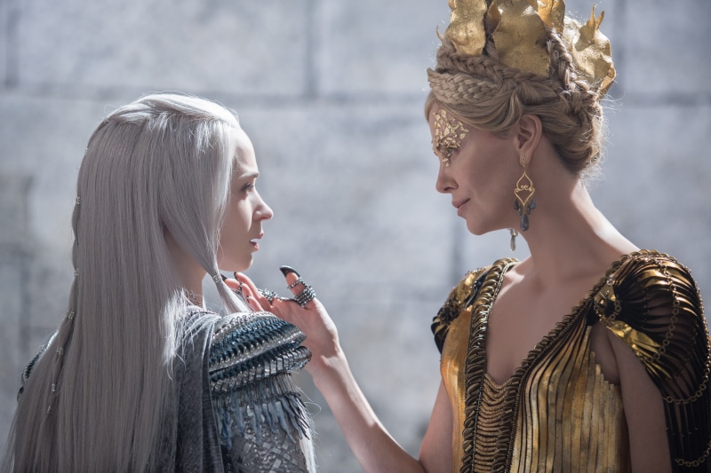 The Huntsman: Winters War, Charlize Theron, 5K, Emily Blunt, Ravenna, Freya, Snow white and the Huntsman 2