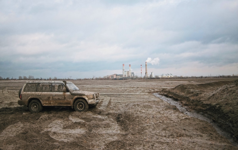 area, off road, off-road driving, mud, the vehicle, cloud - sky, dirty, smoke - physical structure, view, offroad, toy, all-terrain vehicle, clouds, land vehicle